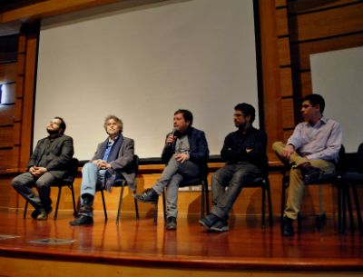 Fabián Retamal exponiendo sobre el programa PACE y la metodología ABP