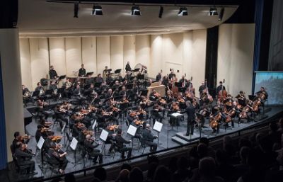 "Fanfarria para un hombre común", "On the Town: tres episodios de danza" y "West Side Story: danzas sinfónicas" serán algunas de las piezas interpretadas por la Orquesta Sinfónica Nacional.