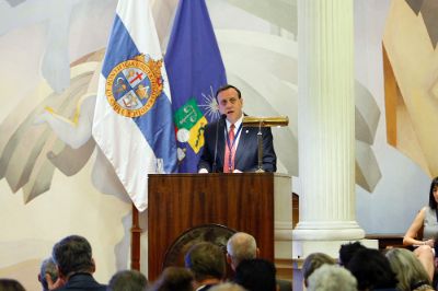 "Es una oportunidad única para vincularse y estrechar lazos con las mejores universidades de Suecia, sumando a casas de estudio de distintas regiones", comentó el rector Sánchez.