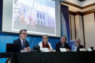 Richard Stenelo, director de Internacionalización de la Universidad de Lund, e Iris Danowski, encargada para América Latina de la Conferencia de Rectores de Alemania, fueron parte del seminario.