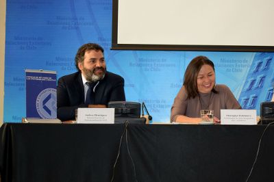 "Tenemos muchos desafíos, que parten primero por valorar la internacionalización más allá de la simple movilidad", comentó el director del Proyecto de Internacionalización, Andree Henríquez. 