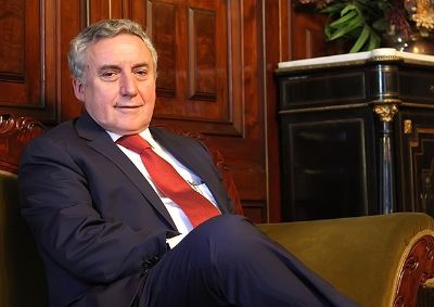 El Rector Vivaldi comentó que la contribución al desarrollo del país sería mayor si se aumentara el actual presupuesto dedicado a ciencia y tecnología, que alcanza el 0,36% del PIB.