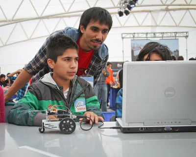 Este año además se desarrollará en Iquique la Escuela de Temporada "Iquique Sin Fronteras: Diálogos sobre Migraciones, Feminismos, Ciencias y Culturas".