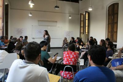 Directivos y docentes conocieron las diferentes estrategias del programa reflexionando sobre cómo incorporarlas a su programación anual.