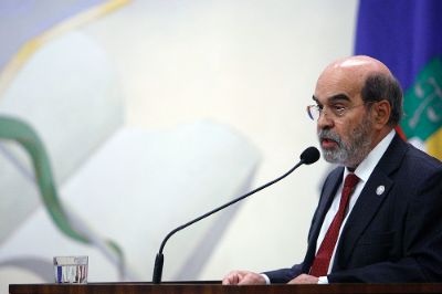 En su intervención Graziano da Silva llamó a los académicos a generar el conocimiento para fortalecer el trabajo en esta materia, asegurando que: "es posible erradicar el hambre".