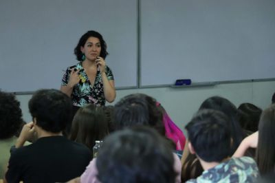 Quienes participaron del programa presencial asistieron a diversas actividades académicas y de recreación que incentivaron la reflexión en trabajo grupal en distintas temáticas, incluido el género.