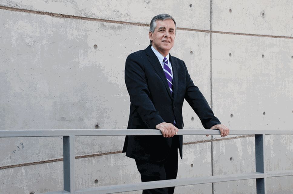 El Académico de la Facultad de Ciencias Químicas y Farmacéuticas, Sergio Lavandero, quien también es Director del Centro ACCDiS.