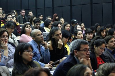 "La crítica no es una práctica subjetiva ni un acto de negación o destrucción. Es una forma de imaginar una manera de pensar un futuro, con equidad y justicia", señaló Butler.