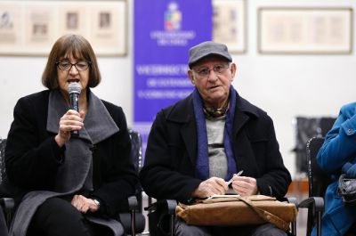 "Una comunidad académica viva es aquella que aprende constantemente a través de la interacción con otros", destacó la vicerrectora Rosa Devés. 