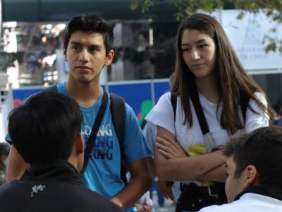 El 77 por ciento de la matrícula mechona inició la U con curso en línea "Introducción a la vida universitaria", valorando positivamente la experiencia.