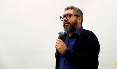 El académico y coordinador de la Cineteca de la U.de Chile, Luis Horta.