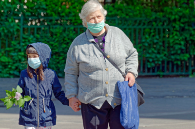 el Ministerio de Salud ha reportado más de 21 mil muertes por COVID-19 y el 85% de éstas corresponden a personas mayores de 60 años.