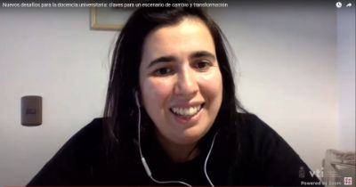 Desde su experiencia, la profesora Hoare subrayó la importancia de generar espacios de conversación con los estudiantes, especialmente en el contexto de enseñanza online, el cual seguirá presente.