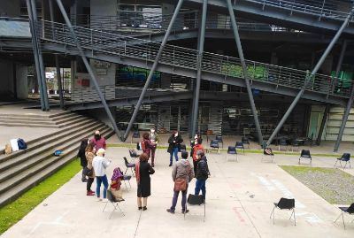 El lunes 23 de agosto, además, el Doctorado en Territorio, Espacio y Sociedad de la FAU realizó un encuentro presencial en el que participaron cerca de 20 estudiantes de distintas promociones.