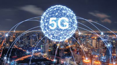 Esta nueva tecnología permitirá aumentar entre 10 a 100 veces la velocidad de transmisión que actualmente ofrece el 4G. En Chile, además, ofrecerá cobertura al 90 por ciento de la población.