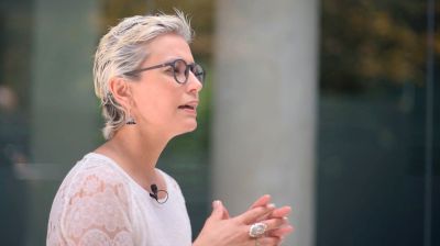 "Nuestra industria del retail lidera y conquista Latinoamérica, y el mercado de la ropa usada crece a ritmos vertiginosos", advierte Bárbara Pino.