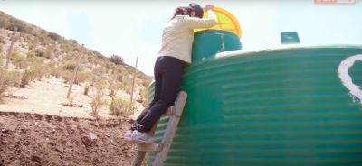 Actualmente, la compra y distribución de agua potable por camiones aljibe, como medida de emergencia, se tramita principalmente con fondos de emergencia del Ministerio del Interior.