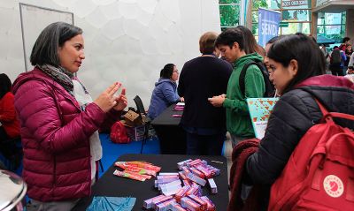 Las consultas son gratuitas, con exámenes y servicios a bajo costo para estudiantes de pregrado, postgrado (programas académicos con duración mayor a un año), y estudiantes de ciclo básico.