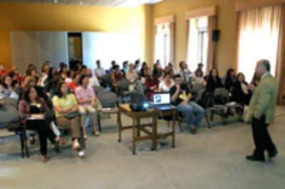 Juan Carlos Camus detalló las características que deberían desarrollar los bibliotecarios para participar activamente en la cultura digital.