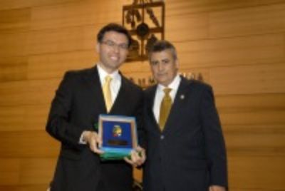 Dr. Alfredo von Marttens, Subdirector de la Escuela de Graduados.