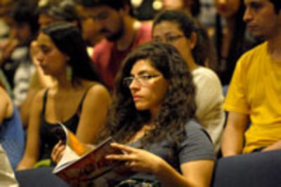 En el Auditorio Libertad de Expresión José Carrasco Tapia, se llevó a cabo la ceremonia el jueves 20 de noviembre.