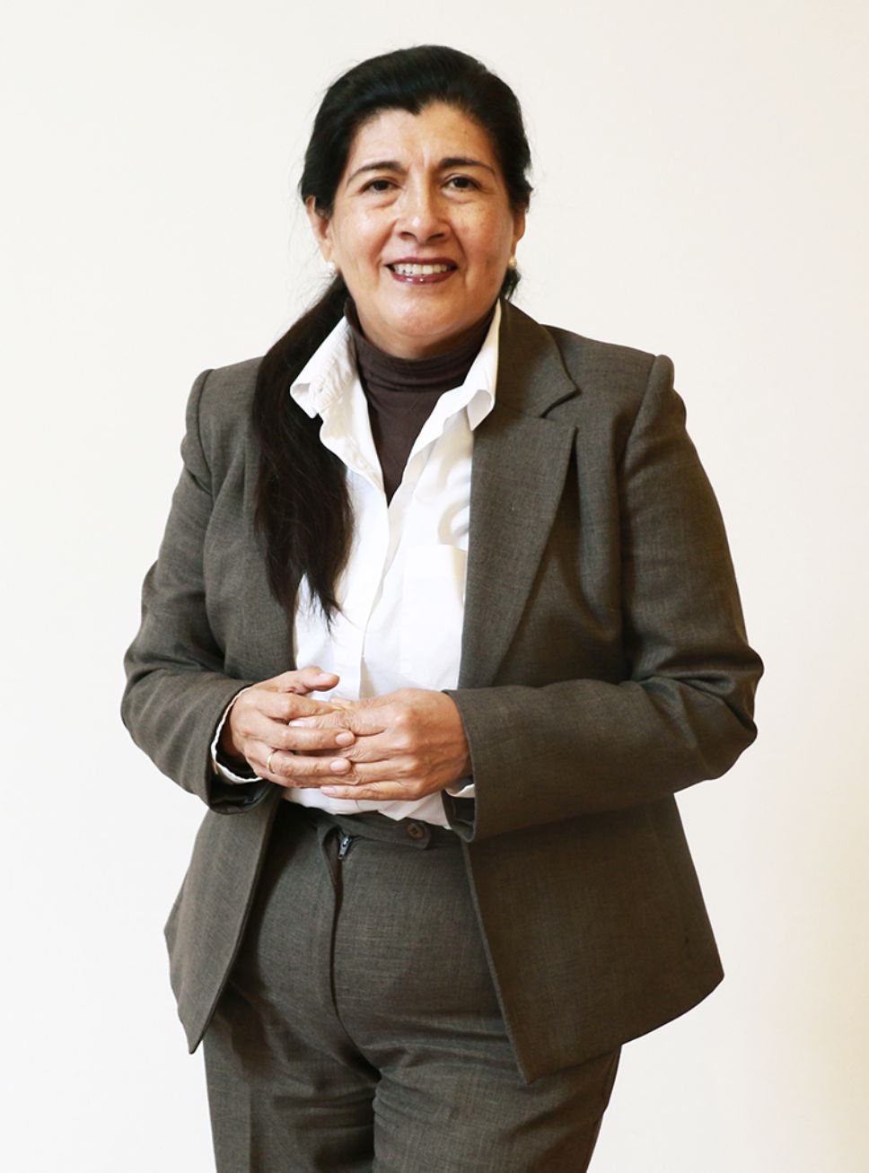 La Senadora Gladys Camacho es académica de Derecho Administrativo de la Facultad de Derecho.