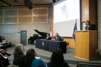 La Rectora Rosa Devés planteó que "el Senado Universitario ha sido un espacio de fortalecimiento de los liderazgos que hoy dirigen nuestro país y que las políticas emanadas de este organismo están influenciando la agenda pública más allá de la institución".