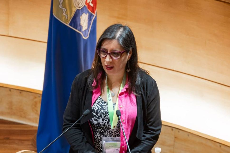 Lorena Pastén, jefa de Gestión de Bibliotecas de SISIB.