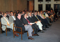 Representantes de las distintas unidades de la Universidad asistieron a la ceremonia.