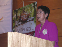 Directora Sociocultural de la Presidencia, Sra. María Eugenia Hirmas, encabezó la ceremonia en representación de la Presidenta Michelle Bachelet.