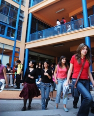 La Facultad de Filosofía y Humanidades le da la bienvenida a sus nuevos estudiantes con diversas actividades