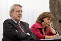 Alberto Van Klaveren, Subsecretario de Relaciones Exteriores de Chile: Alemania tiene el desafío de "seguir siendo la locomotora de la integración europea junto a Francia".