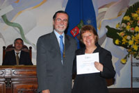 Rector Víctor Pérez y Julieta Barrios de la Concha