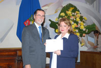 Silvia Zúñiga Valenzuela y Rector de la Universidad de Chile