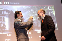 Se impuso la Medalla Andrés Bello.